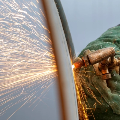 Corte Descarnagem e Desempeno com Maçarico